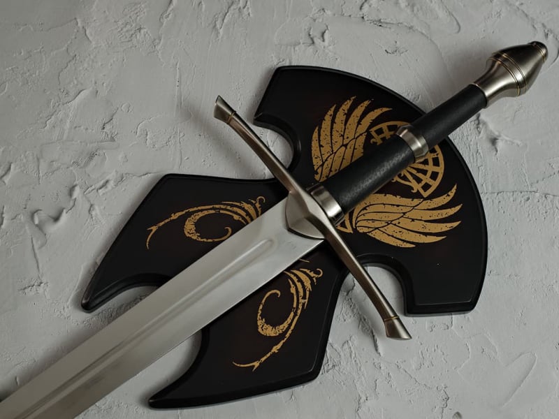 Épée du rôdeur Grands-Pas (Aragorn, Le Seigneur des Anneaux) #Terressens Épée du rôdeur Grands-Pas (Aragorn, Le Seigneur des Anneaux) #Terressens