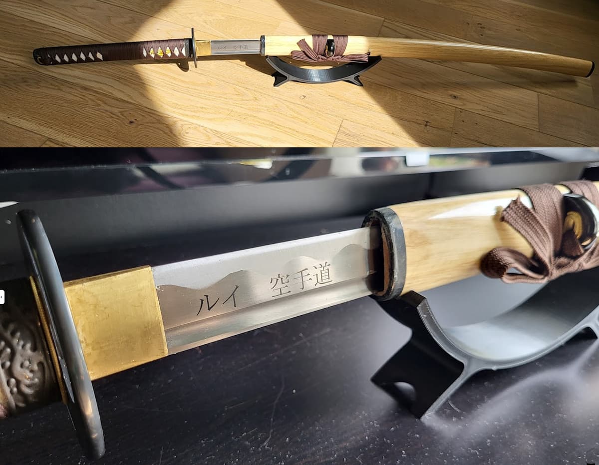 Mù-jīn, katana afilada madera (mù, 木) metal (jīn, 金), versión única (funda de tela) ref. 0570 | Foto cliente: Jen G Todos los derechos reservados.
