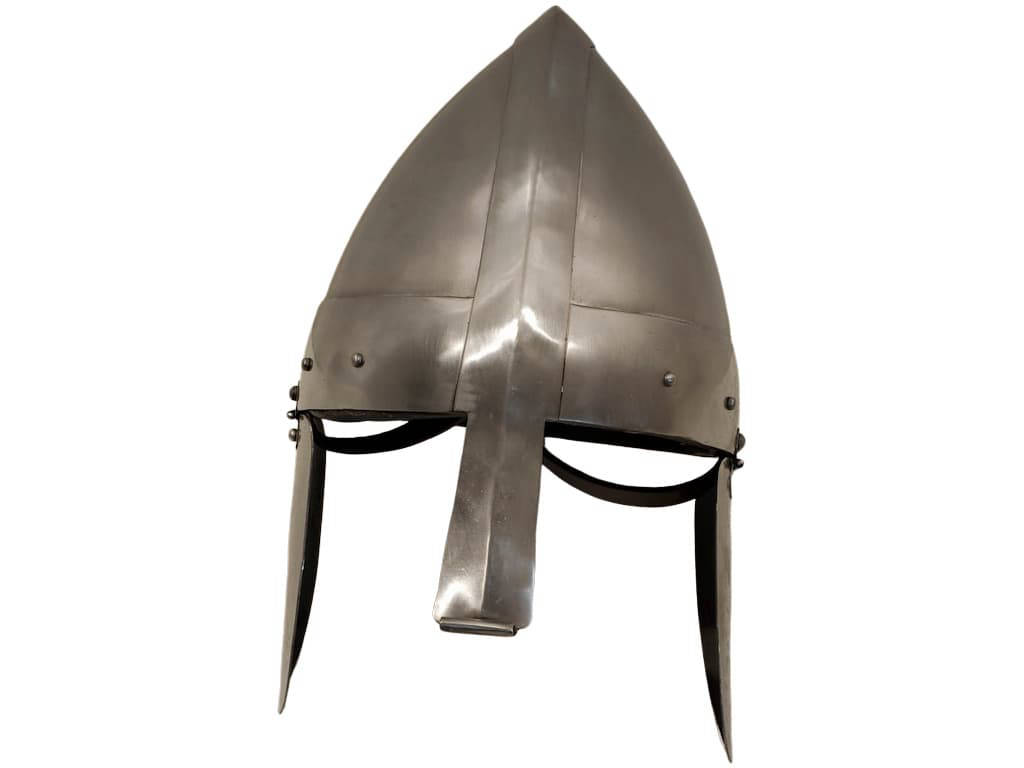 Casco medieval con carrillera y protección acolchada