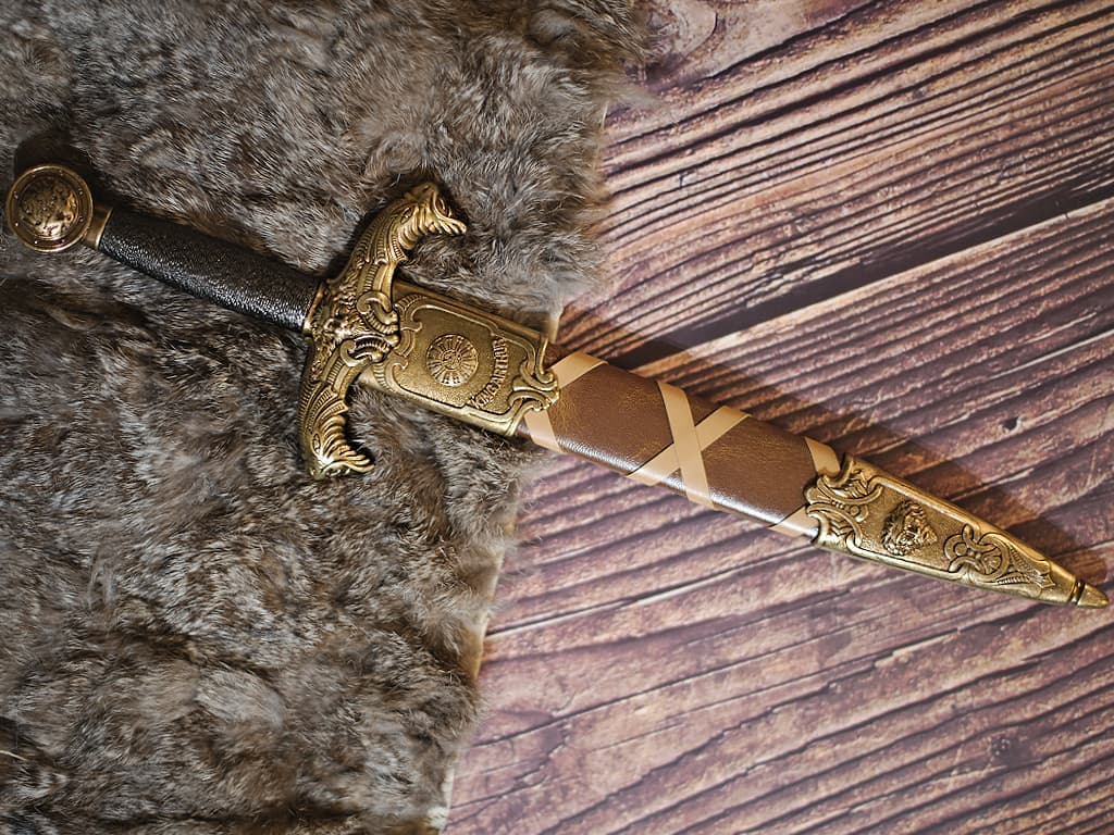 La daga del Rey Arturo #Terressens La daga del Rey Arturo #Terressens