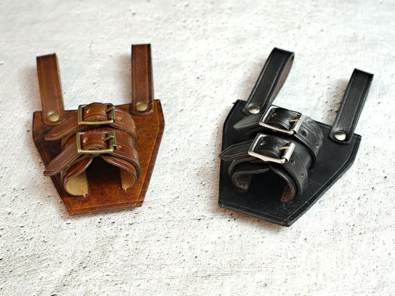 Espada medieval forjada "Vicit semper" (siempre victoriosa) ⚔ #Terressens Funda medieval para espada / daga en cuero marrón o negro #Terressens