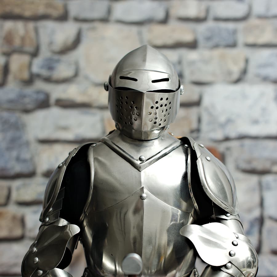 Armadura medieval francesa siglos XVᵉ - XVIᵉ (miniatura) #Terressens Armadura medieval francesa siglos XVᵉ - XVIᵉ (miniatura) #Terressens