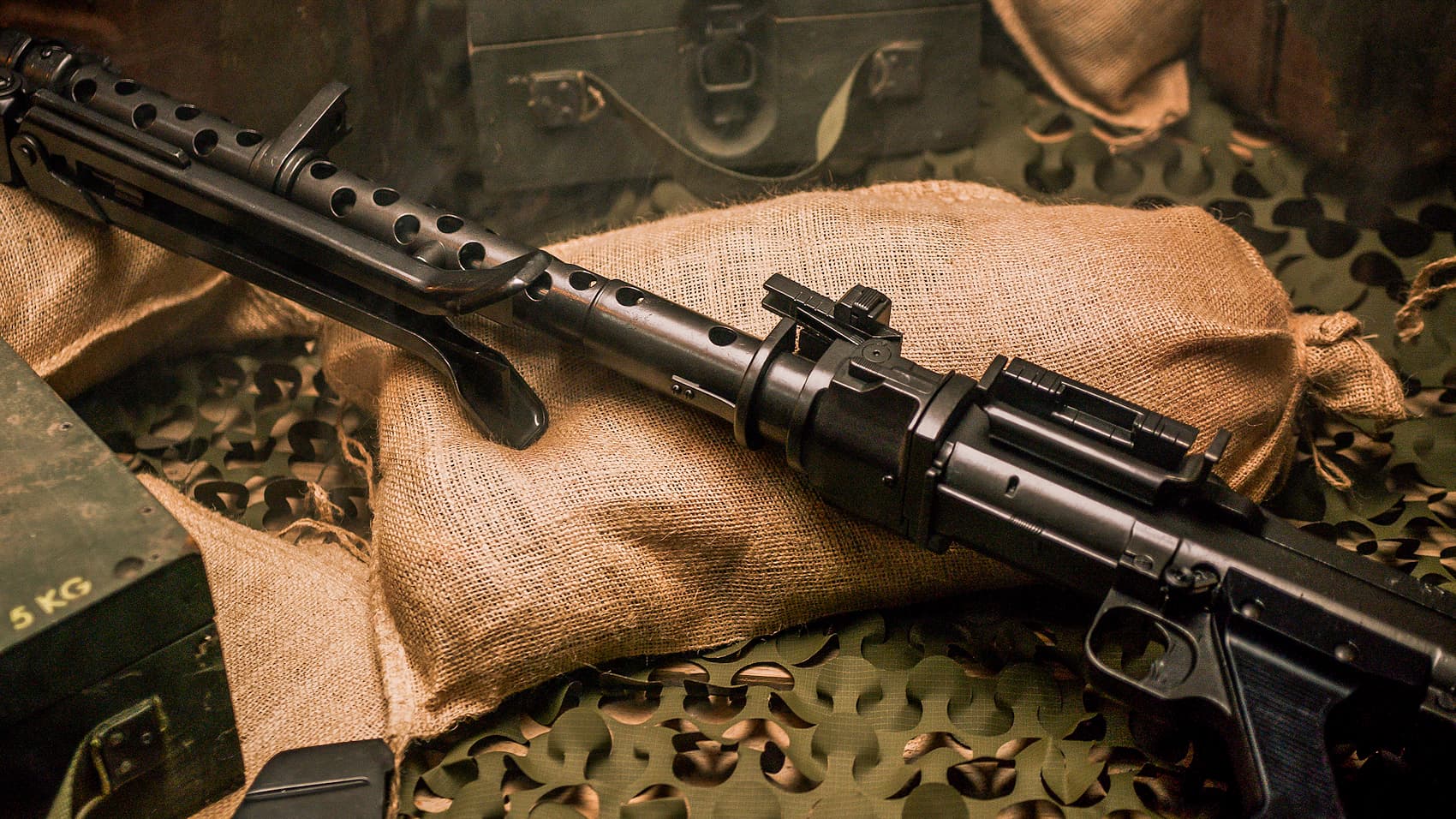 MG34 (Maschinengewehr 34), ametralladora alemana con bípode #Terressens MG34 (Maschinengewehr 34), ametralladora alemana con bípode #Terressens