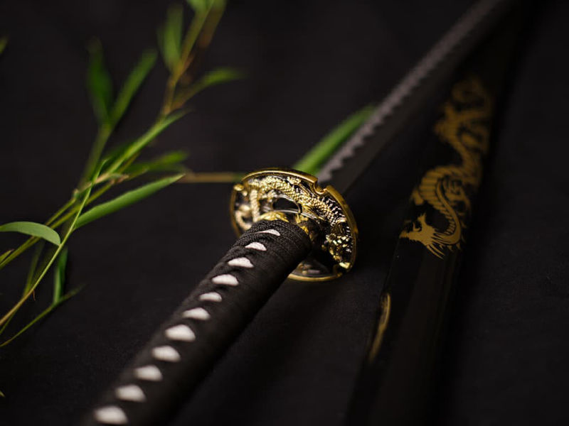 Katana « Dragon de la nuit » Katana « Dragon de la nuit »