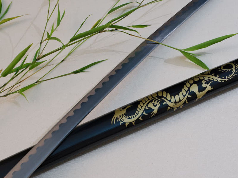 Katana « Dragon de la nuit » Katana « Dragon de la nuit »