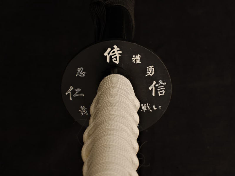 Katana de décoration « Dragon des profondeurs » #Terressens Katana de décoration « Dragon des profondeurs » #Terressens