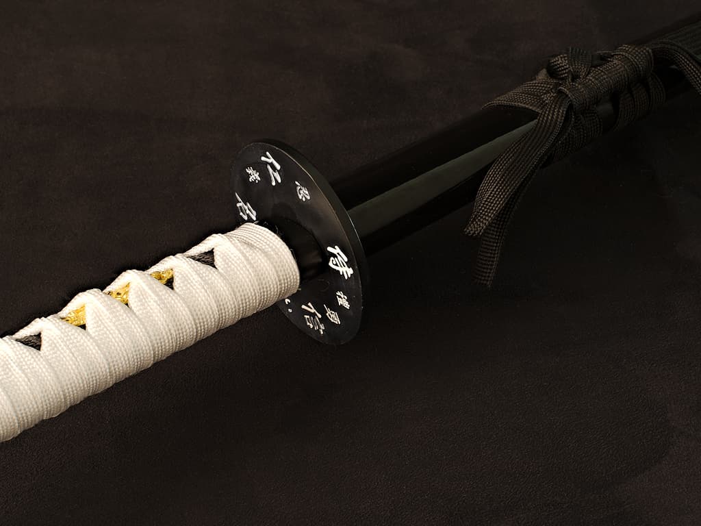 Katana de décoration « Dragon des profondeurs » #Terressens Katana de décoration « Dragon des profondeurs » #Terressens