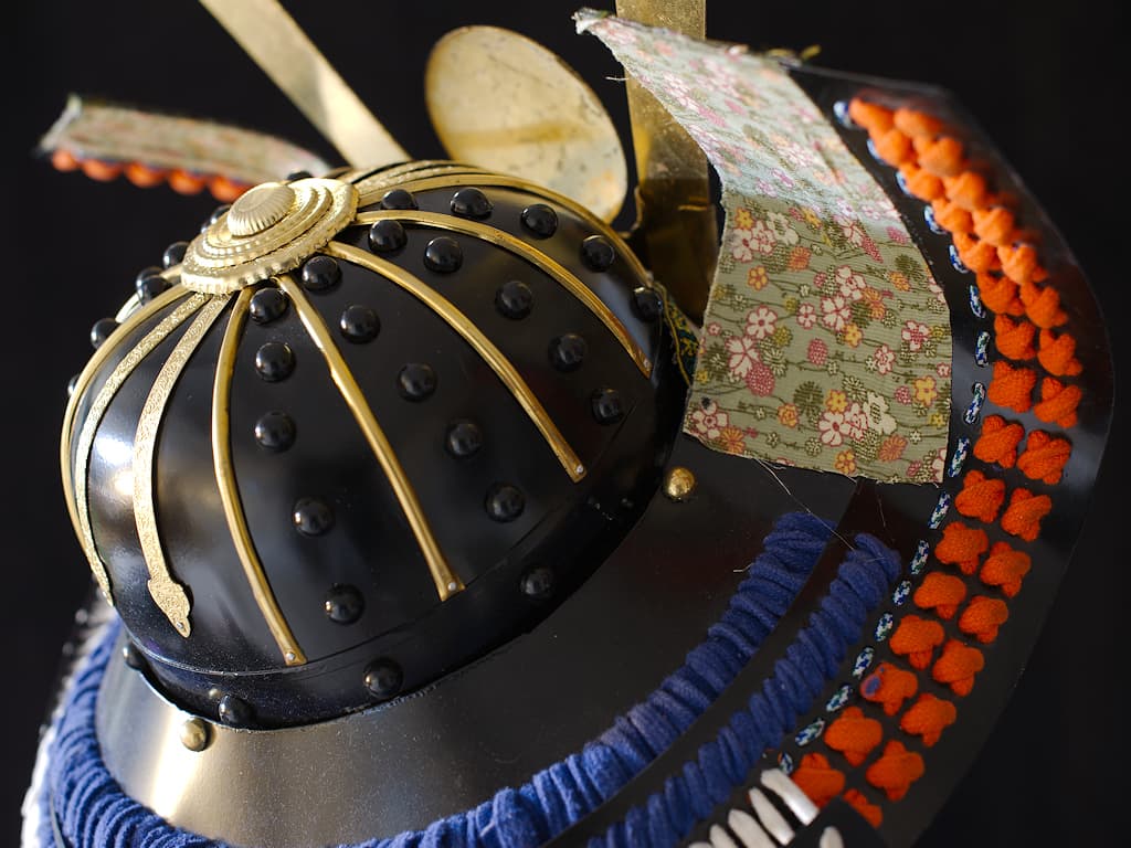 Kabuto (兜), casque de samouraï #Terressens Kabuto (兜), casque de samouraï #Terressens