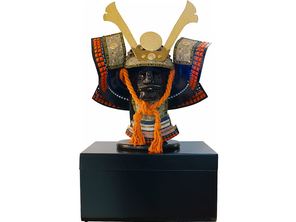 Kabuto (兜), casque de samouraï #Terressens Kabuto (兜), casque de samouraï #Terressens