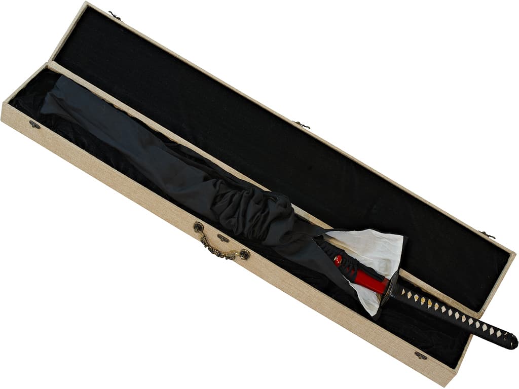 Katana aiguisé « ikazuchi » (雷 foudre, tonnerre), forge Shihomizue, trempe sélective, rouge et noir #Terressenss Katana aiguisé « ikazuchi » (雷 foudre, tonnerre), forge Shihomizue, trempe sélective, rouge et noir #Terressens