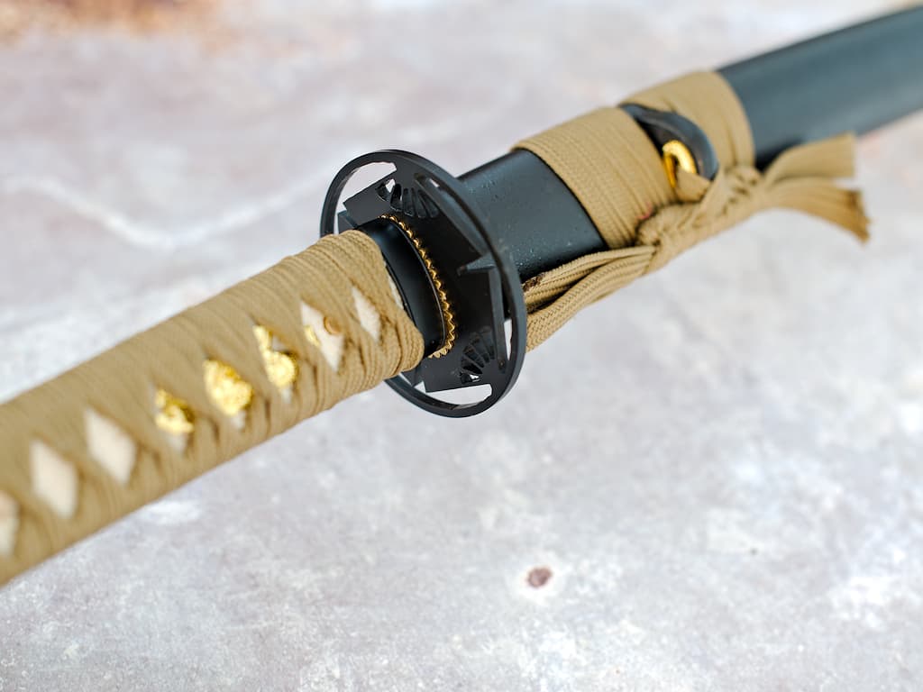 Tsuchi kara, wakizashi aiguisé (土から, issu du terreau, de la terre) #Terressens Tsuchi kara, wakizashi aiguisé (土から, issu du terreau, de la terre) #Terressens