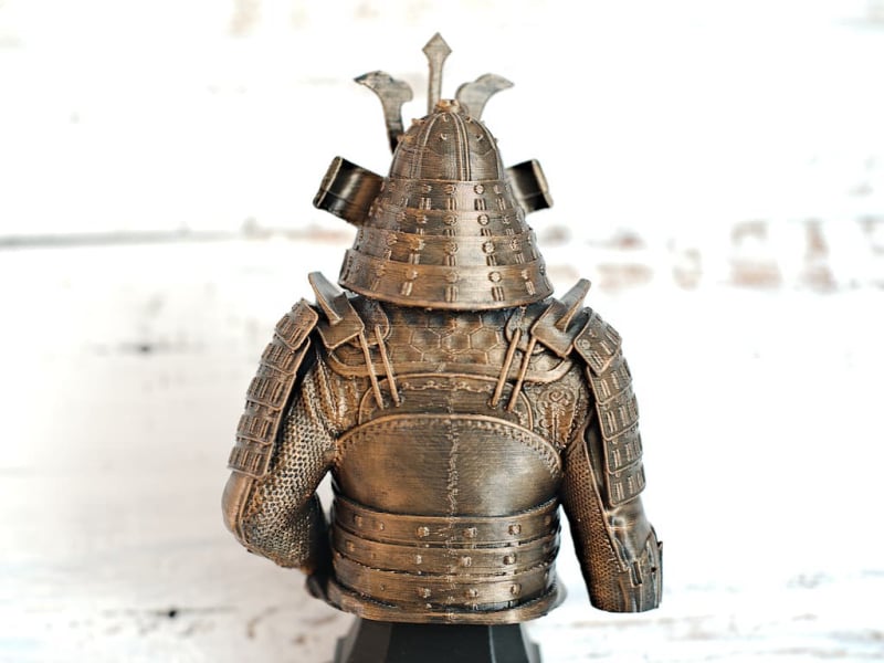 Buste de samouraï avec katana #Terressens Buste de samouraï avec katana #Terressens