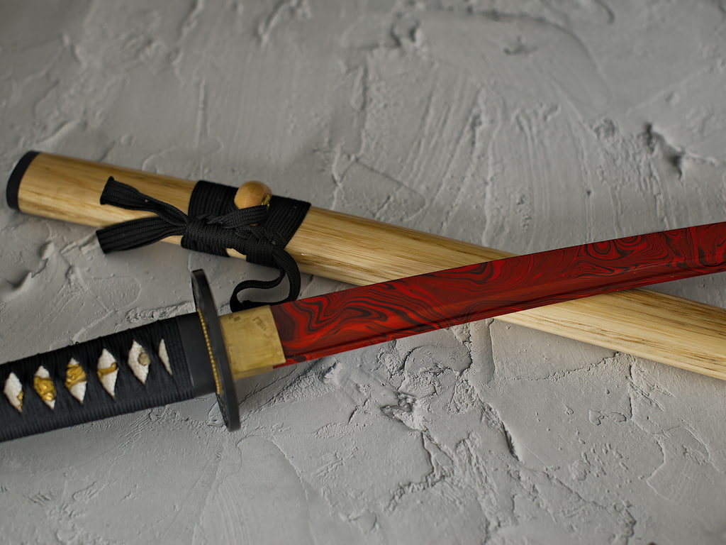 Katana aiguisé « Yougan » (溶岩 lave), lame en acier 1045 rouge et noir #Terressens Katana aiguisé « Yougan » (溶岩 lave), lame en acier 1045 rouge et noir #Terressens