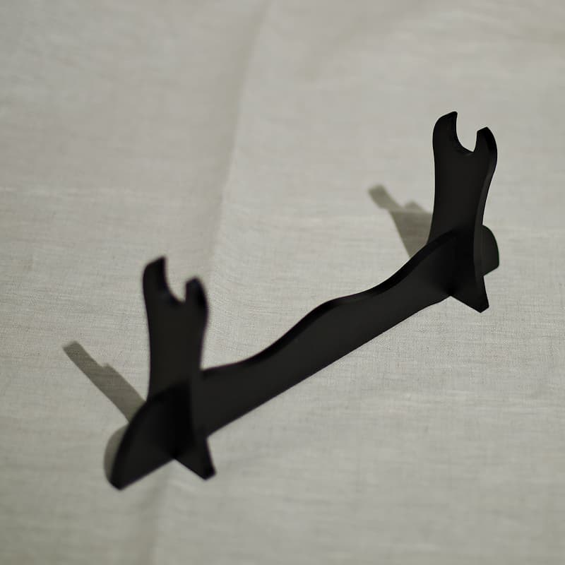 Soporte de presentación de espadas japonesas (katanas) #Terressens Soporte de presentación de espadas japonesas (katanas) #Terressens