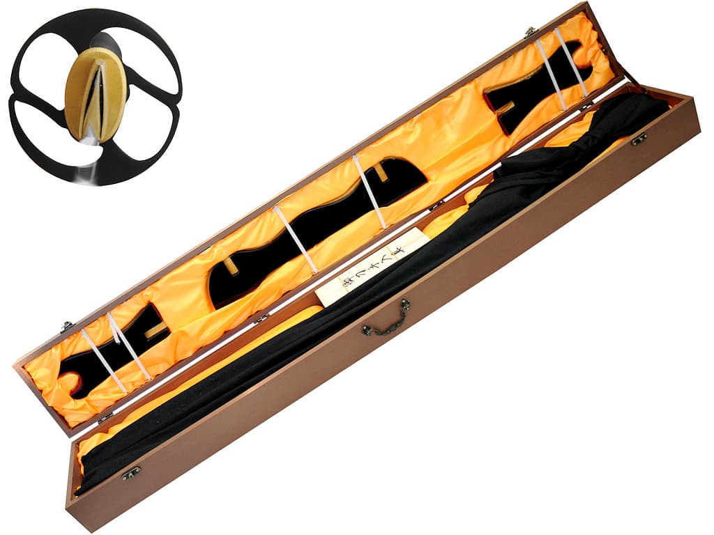 Kuro no tenshi, katana afilada "Ángel negro" (黒の天使) #Terressens Kuro no tenshi, katana afilada "Ángel negro" (黒の天使) #Terressens