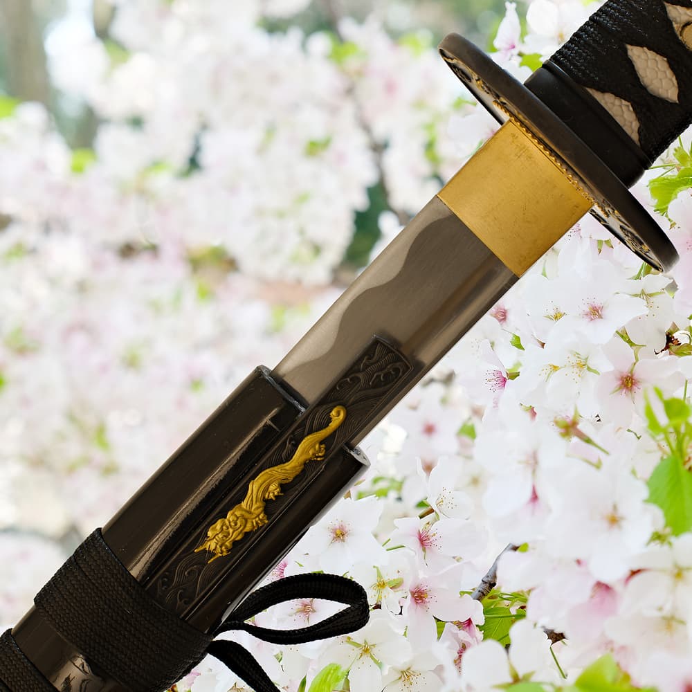 Sakura, katana afilada (桜 flor de cerezo) #Terressens