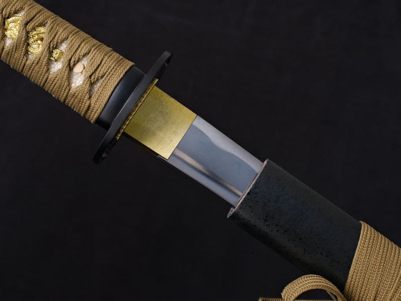 Tsuchi kara, katana afilada (土から, de la tierra) #Terressens