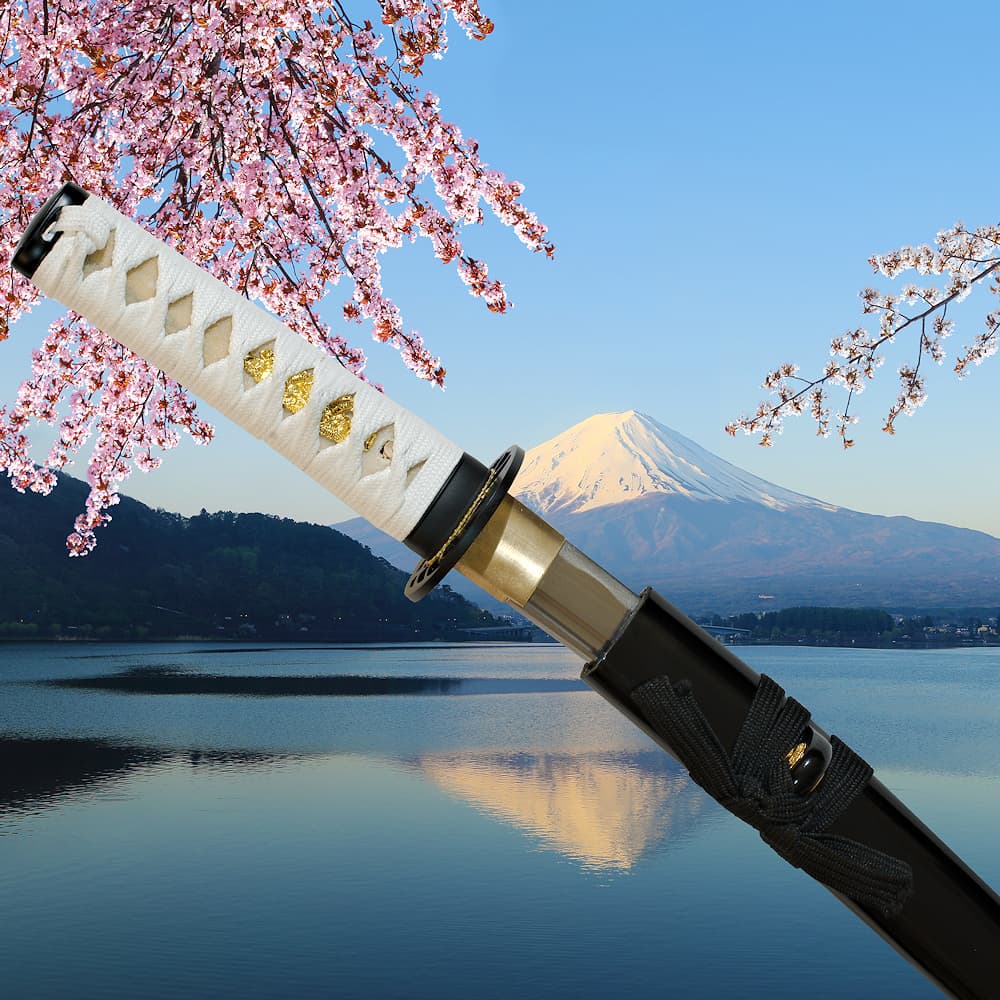 Tantō afiló a Konohana-no-Sakuya (木花之佐久夜) #Terressens Tantō afiló a Konohana-no-Sakuya (木花之佐久夜) #Terressens