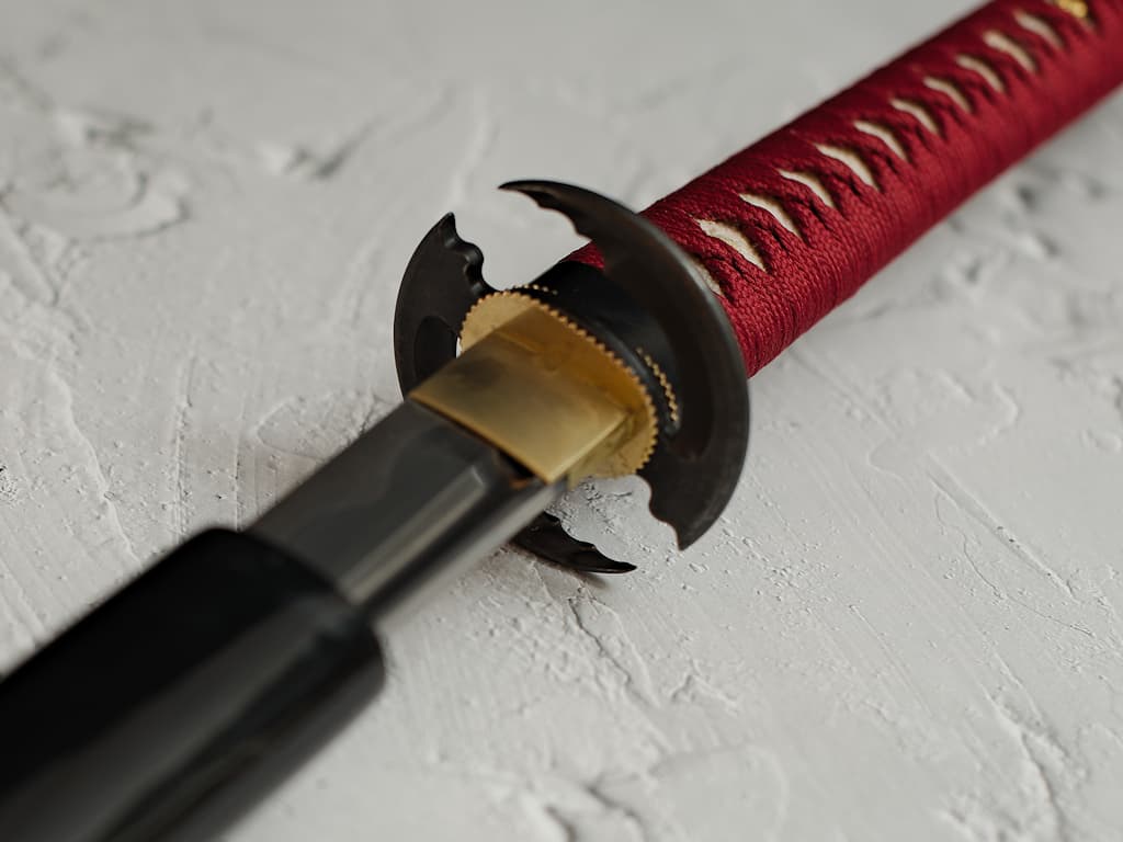 Katana "Garras de dragón" roja, Maru 1060 #Terressens