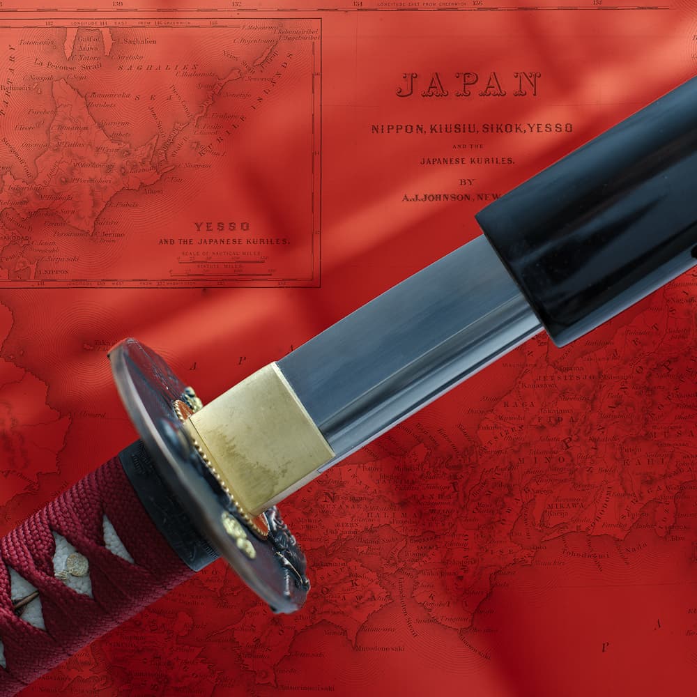 Katana "Musha shugyō" (武者修行), forja Shihozume, templado selectivo, ito y sageo rojo oscuro #Terressens Katana "Musha shugyō" (武者修行), forja Shihozume, templado selectivo, ito y sageo rojo oscuro #Terressens