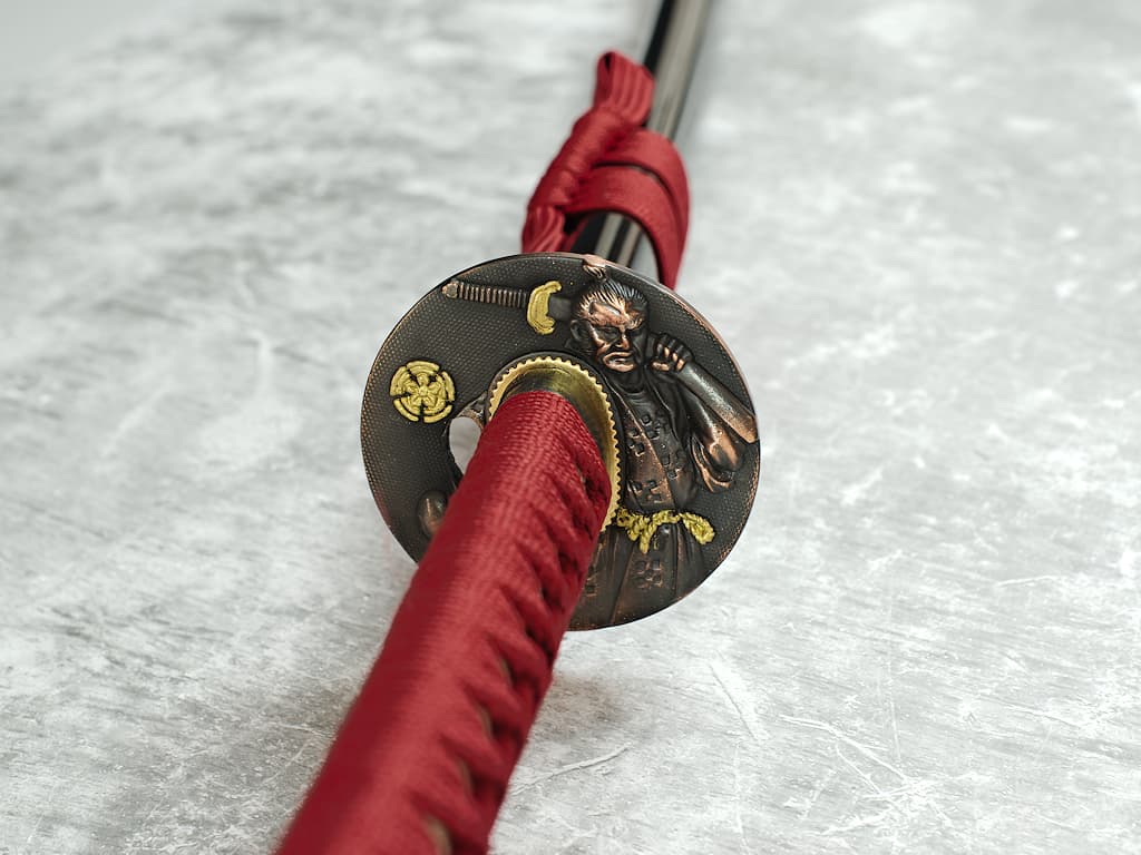 Katana "Musha shugyō" (武者修行), forja Shihozume, templado selectivo, ito y sageo rojo oscuro #Terressens Katana "Musha shugyō" (武者修行), forja Shihozume, templado selectivo, ito y sageo rojo oscuro #Terressens