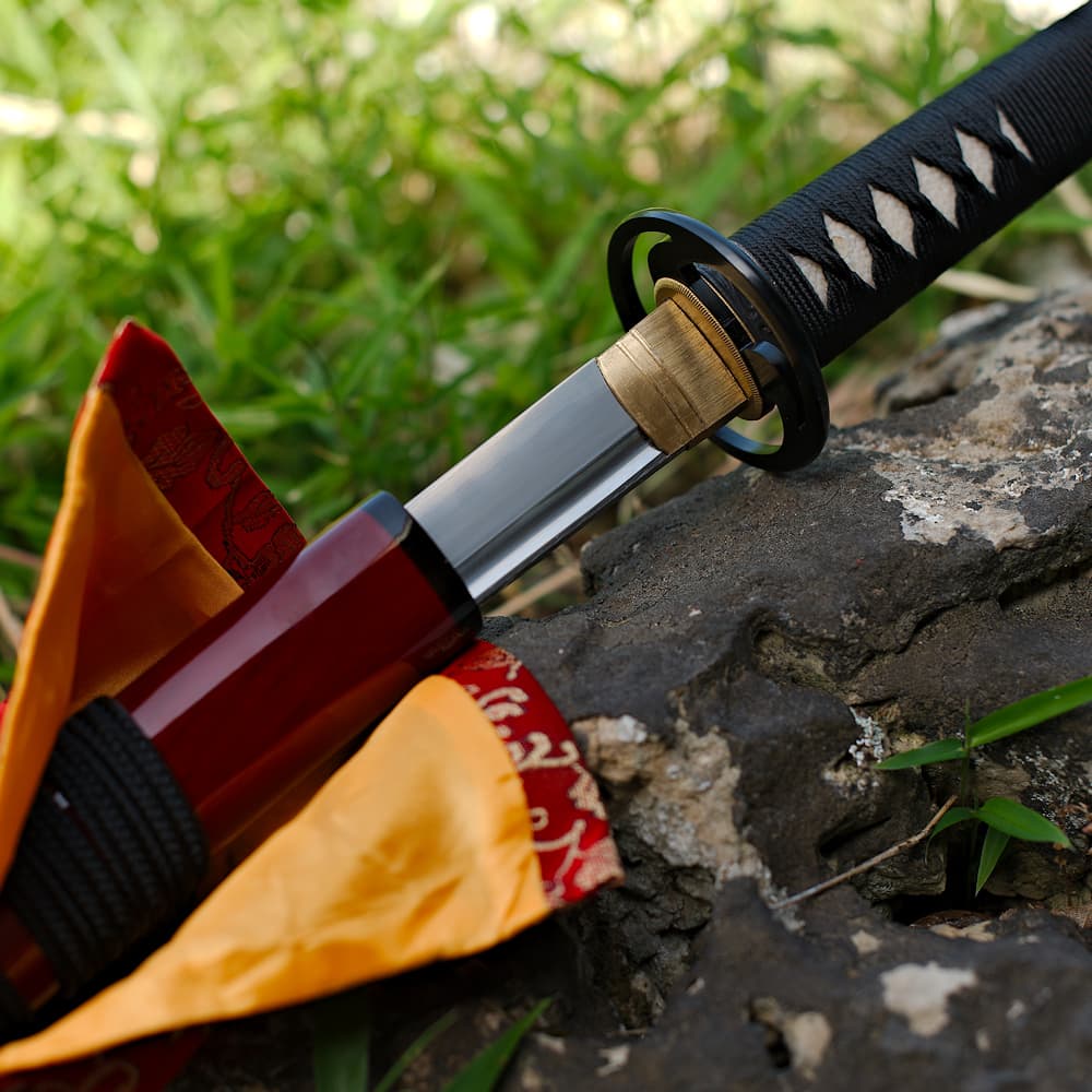 Katana "Kouryuu" (興隆, floración, florecimiento, crecimiento, desarrollo), decoración de bambú y colibrí, forja Soshu Kitae, hamon real, afilada a mano #Terressens