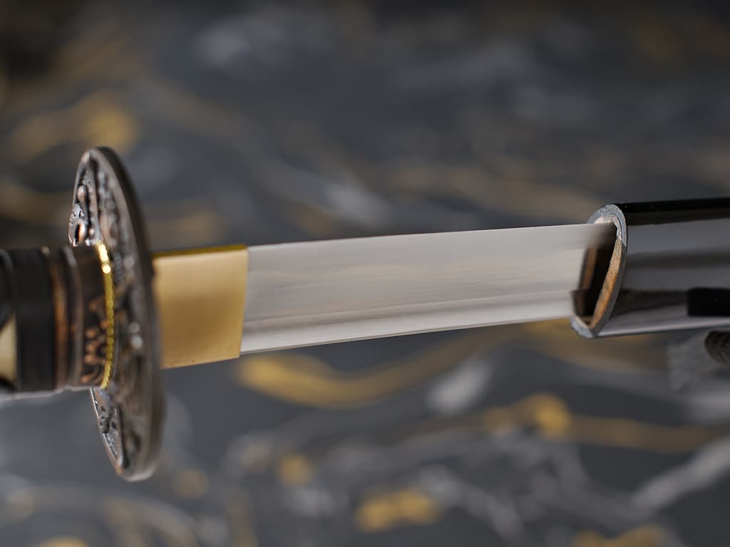 Katana afilada "Sombra del Caos", engastada con cráneos de serpiente, humano y demonio #Terressens Katana afilada "Sombra del Caos", engastada con cráneos de serpiente, humano y demonio #Terressens