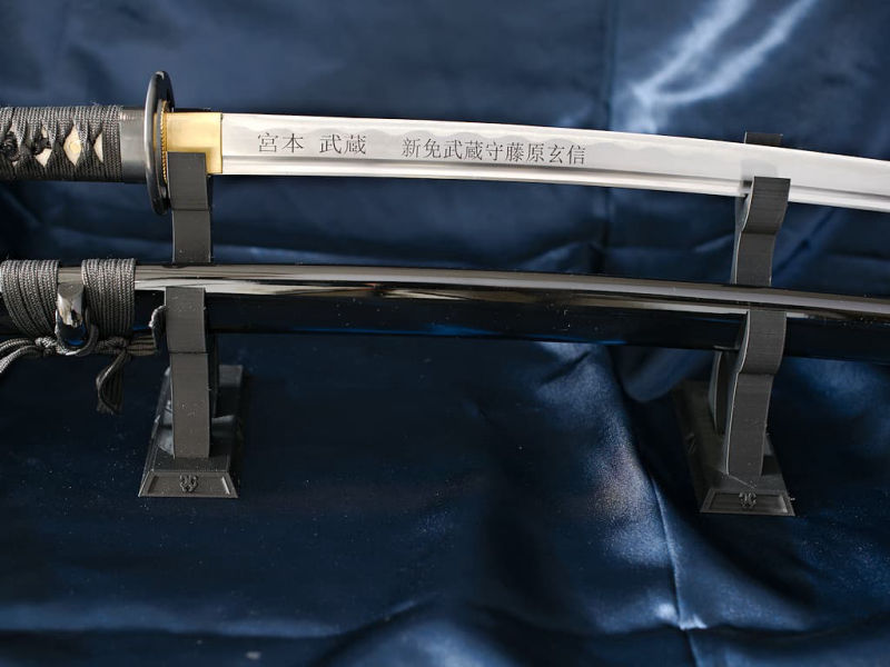 Soporte para katana "Fukuza" (複座, dos asientos), para dos espadas japonesas #Terressens Soporte para katana "Fukuza" (複座, dos asientos), para dos espadas japonesas #Terressens