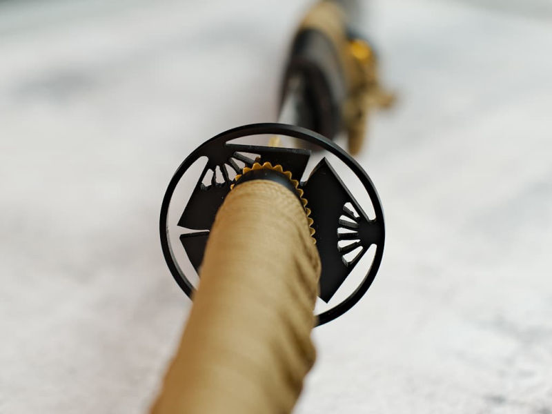 Tsuchi kara, tantō afilado (土から, de la tierra) #Terressens