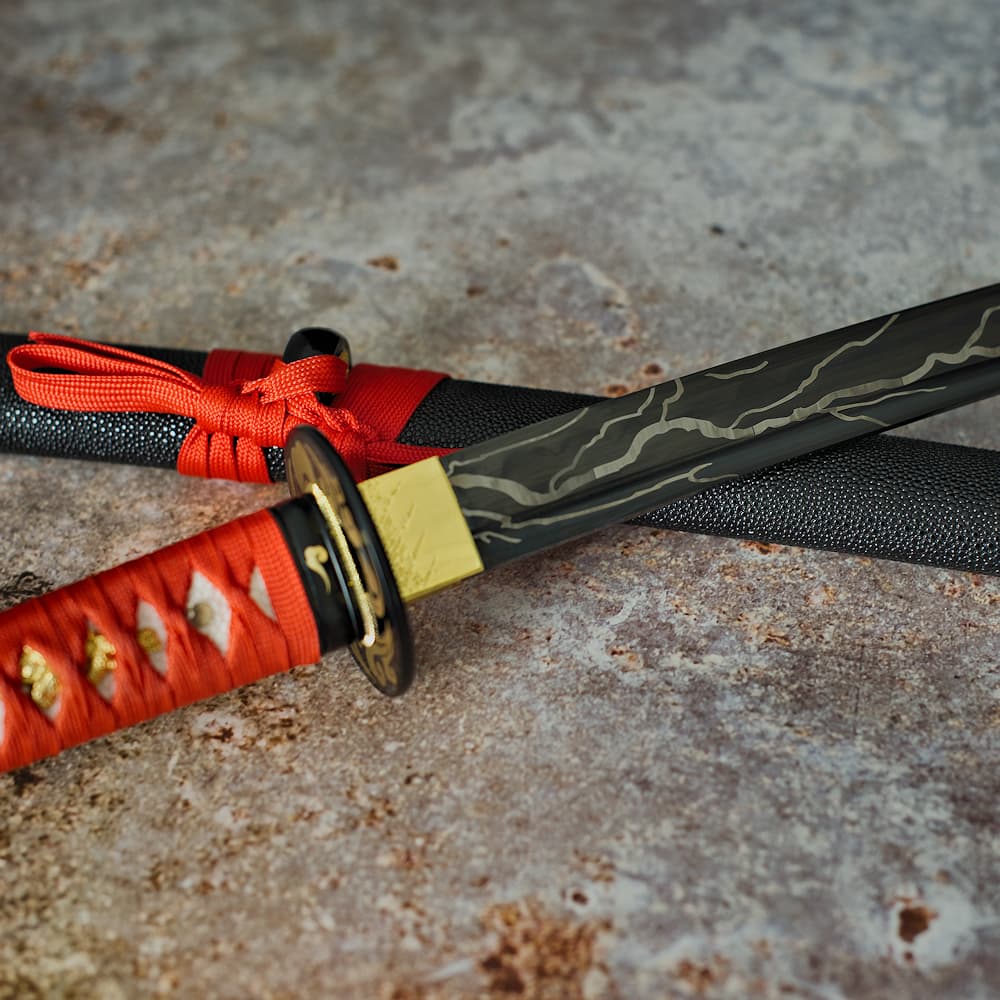 Katana afilada "éclair d'acier", hoja de acero 1045 negro con motivo de relámpago #Terressens