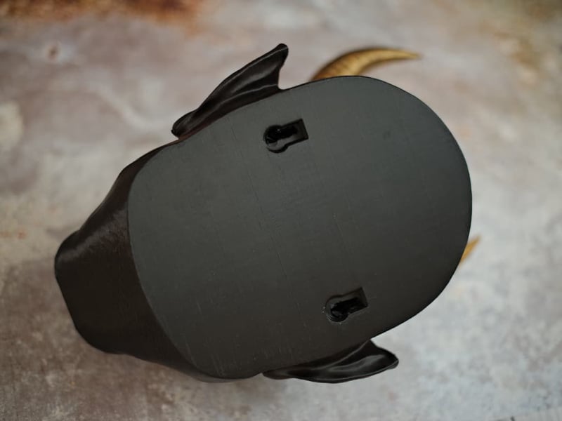 Soporte de pared «Oni» (鬼) para una o dos katanas #Terressens Soporte de pared «Oni» (鬼) para una o dos katanas #Terressens