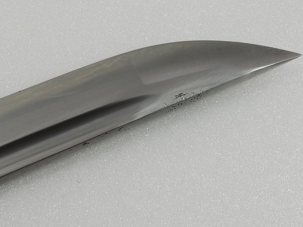 La falta de mantenimiento permite que la oxidación penetre en el metal, cavando literalmente agujeros.