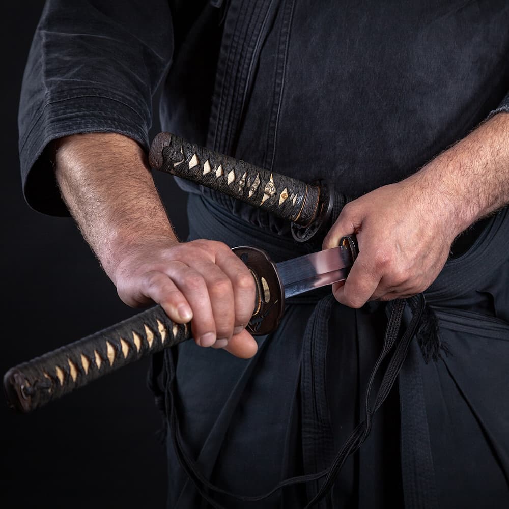 Wakizashis (espadas cortas) afiladas, espadas samurái #Terressens